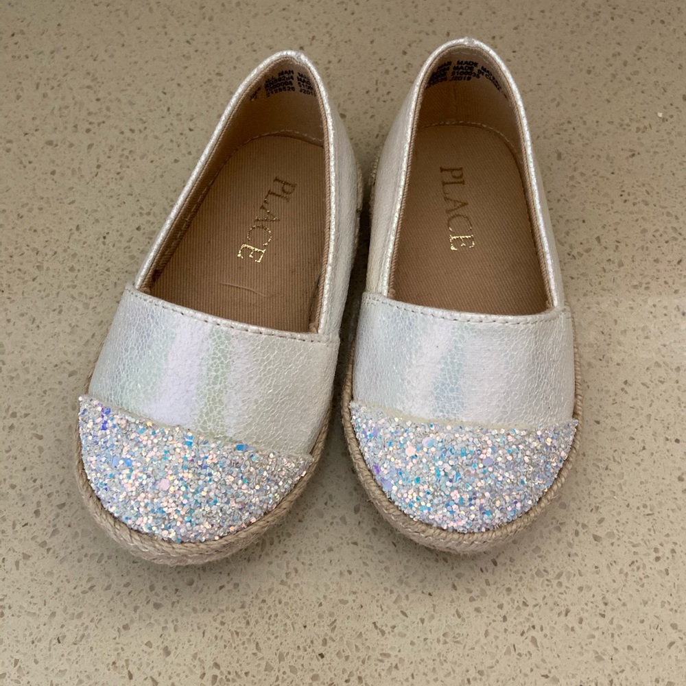 The Children’s Place glittery shoes Size 4
